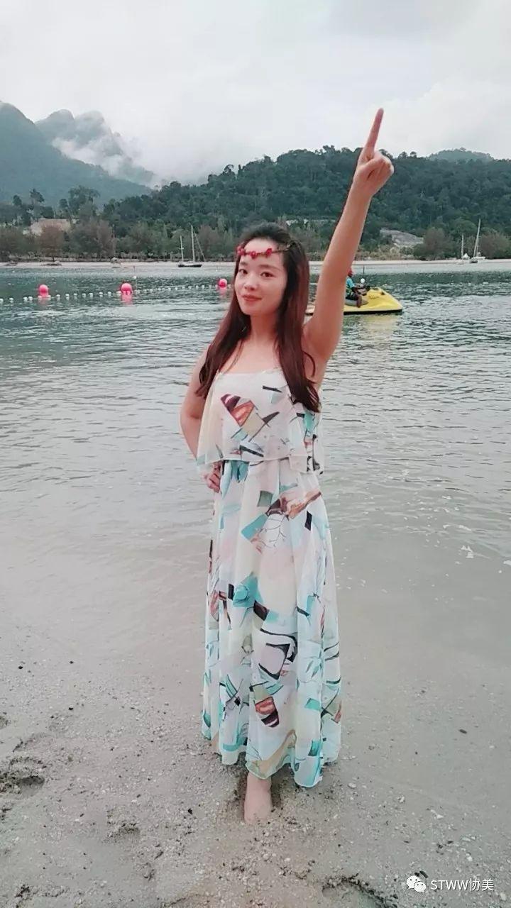 【每日一星】可以随时素颜出镜，不服来战！--黄丽灵