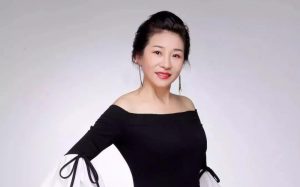 【每日一星】鸡蛋摊里出西施–王武香