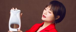 【每日一星】曾经的“桌面子”化茧成碟，美丽如新–钟蓉
