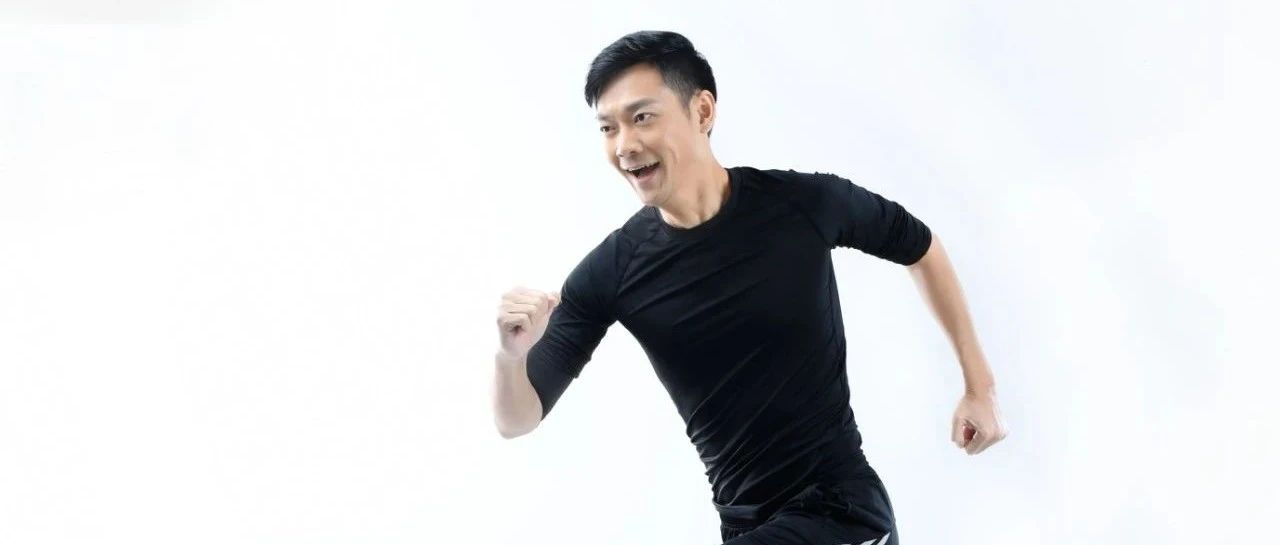 【每日一星】油腻大叔变小鲜肉–刘云志